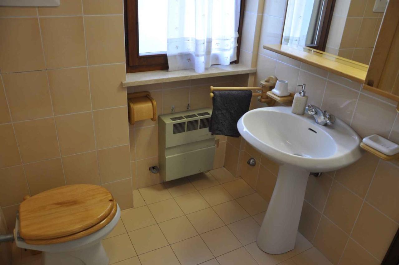 In Lazise/gardasee 21938 Apartment *